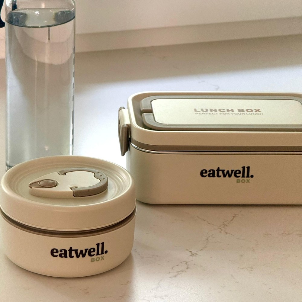 Lunchboxy eatwell.box z butelką